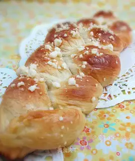 Fresh cream braid bun
