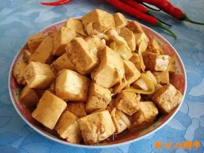 Tofu in onion oil