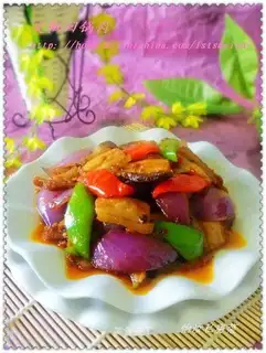 Twice-cooked pork with pepper