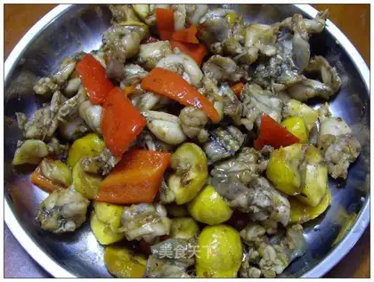stir-fried frog with chestnut