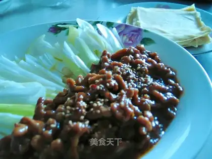 Shredded pork in Beijing sauce