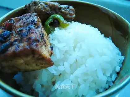Stinky tofu makes rice