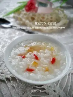 wolfberry and grapefruit porridge