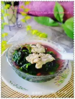 Amaranth meat slices soup