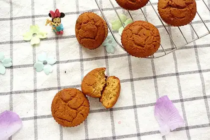 Red sugar without powdered pineapple