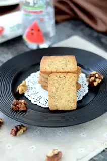 walnut cocoa cookies