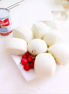 Sweet milk buns