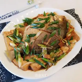 Tofu-burned goldfish