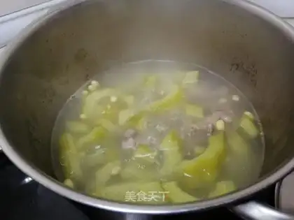 Soybeans soup