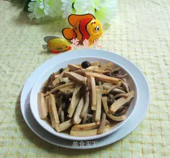 Crab mushrooms fried tofu dry