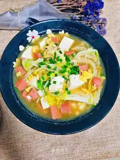 Doll-bread soup