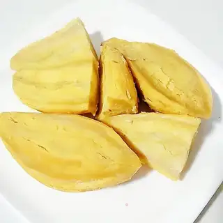 Steam potatoes