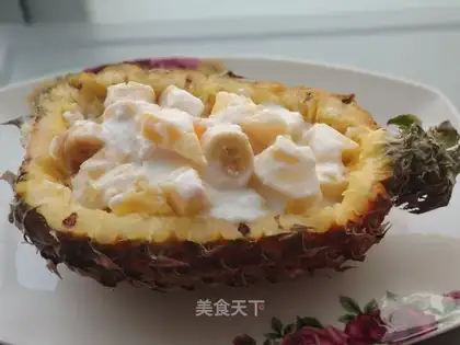 pineapple boat fruit salad