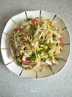 Soybean sprouts