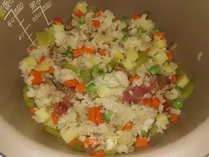 ♪ Taste the salami rice ♪