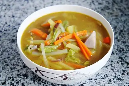 Cabbage carrot potato soup