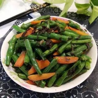 Olive food, four season beans
