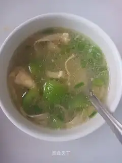 Smelt-peased soup