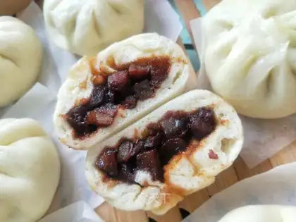 Sausage bun