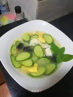 Blackwood cucumber egg soup