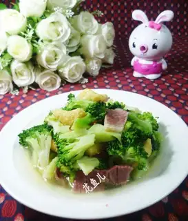 Soy-cracked broccoli