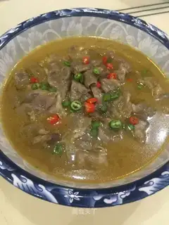 Sour soup, fat cow