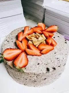Olio's cream cake