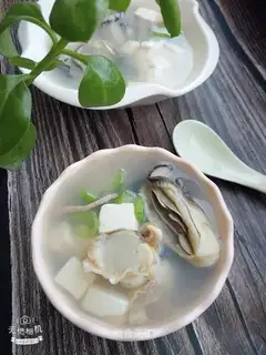 Seafood melon tofu soup