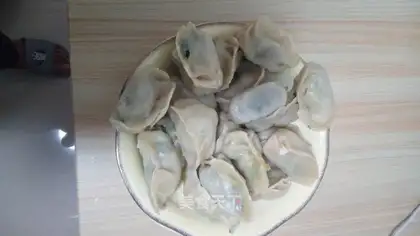 Steamed egg omelet dumplings