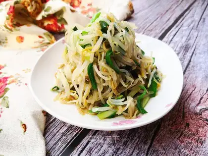 The sprouts of cold bean