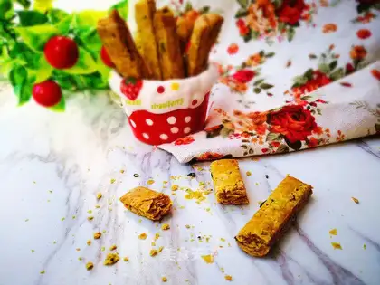 Seaweed crackers