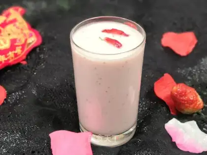 Strawberry banana juice