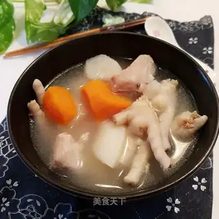 ♪ A potion of carrot chicken claw soup ♪