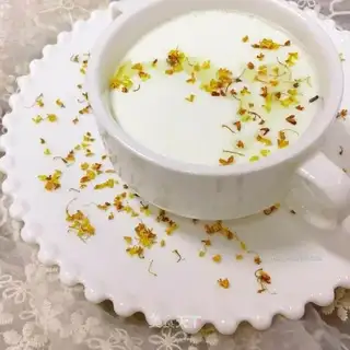 Honey cinnamon milk