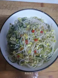 A cucumber sprouts fan