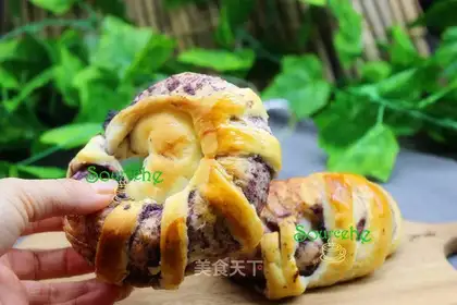 Blueberry rolls