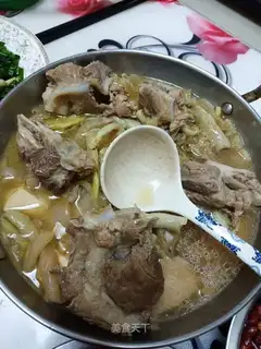 Porkbone with sour sauce