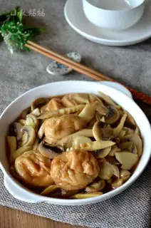 The mushrooms are burning the noodles