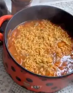 Fresh noodles