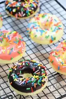 Non-fried doughnuts