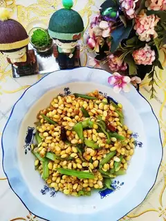 Soybean sprouts