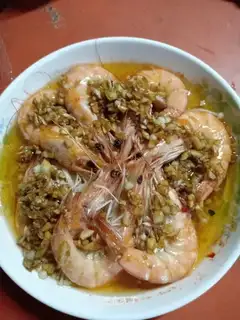 Golden pin mushroom shrimp