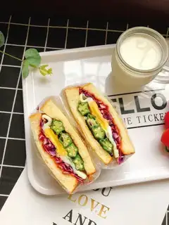 Vegetable sandwich