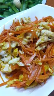 Carrot fried eggs