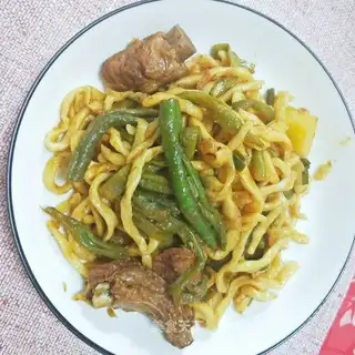 Bone bean noodle