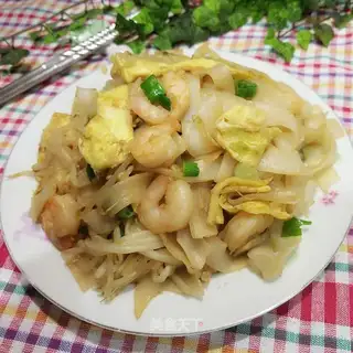 Green bean sprouts
