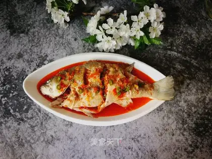 Garlic spicy sauce for bass