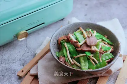 Double-breeded duck