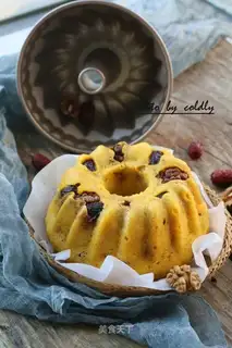 Pumpkin with a date