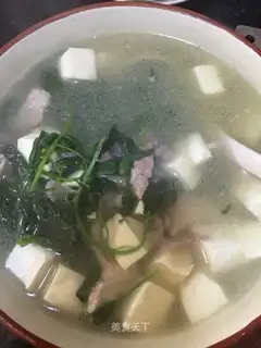 Tofu button gravy